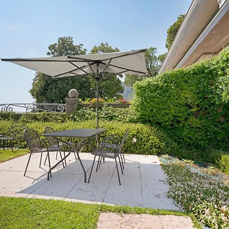 Andrea Apartman Garda