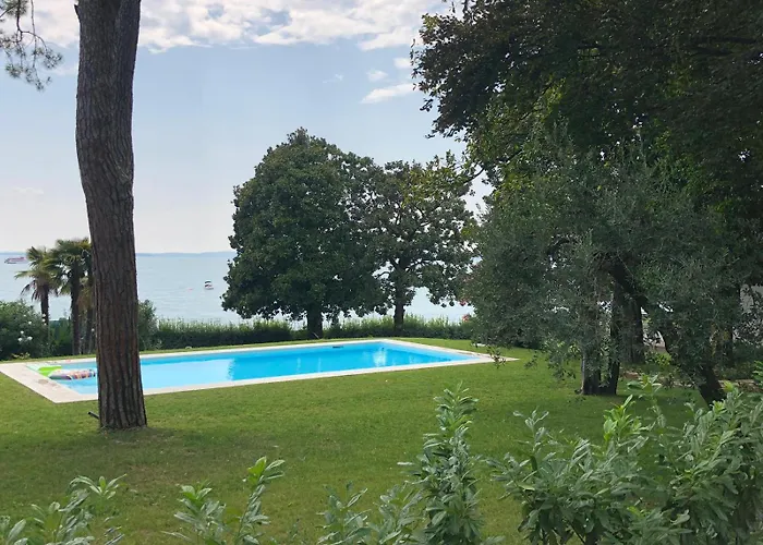 Andrea Apartman Garda