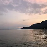 アパート Andrea ガルダ